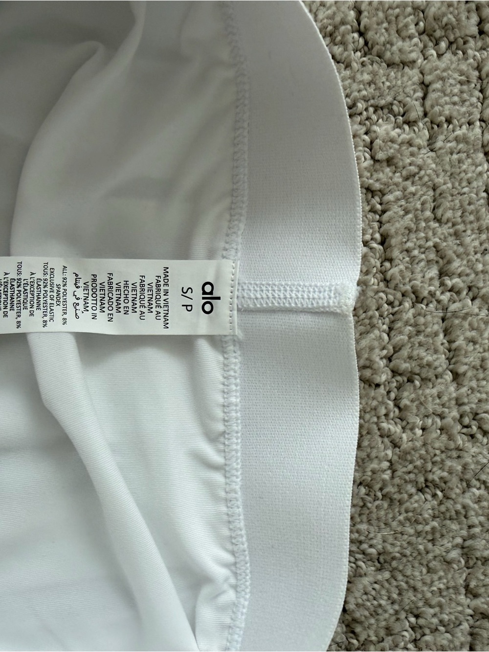 ALO Yoga Women's White Athletic Tennis Skort - Picture 3 of 4
